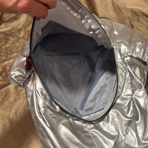 lug Packable Metallic Silver Backpack With So Many Pockets! - Picture 10 of 12